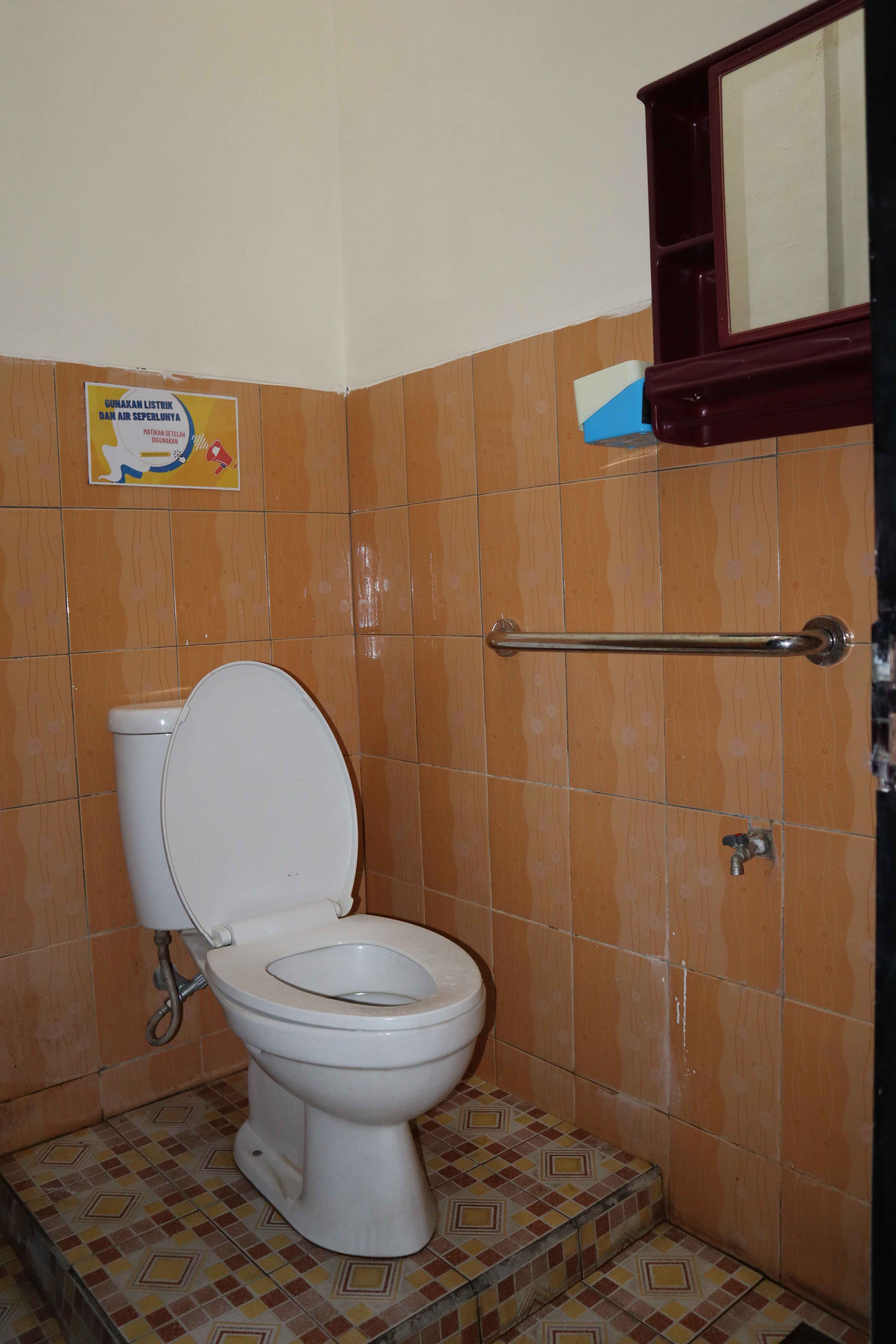 Toilet Disabilitas