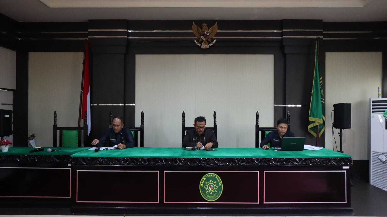 rapat agustus 1